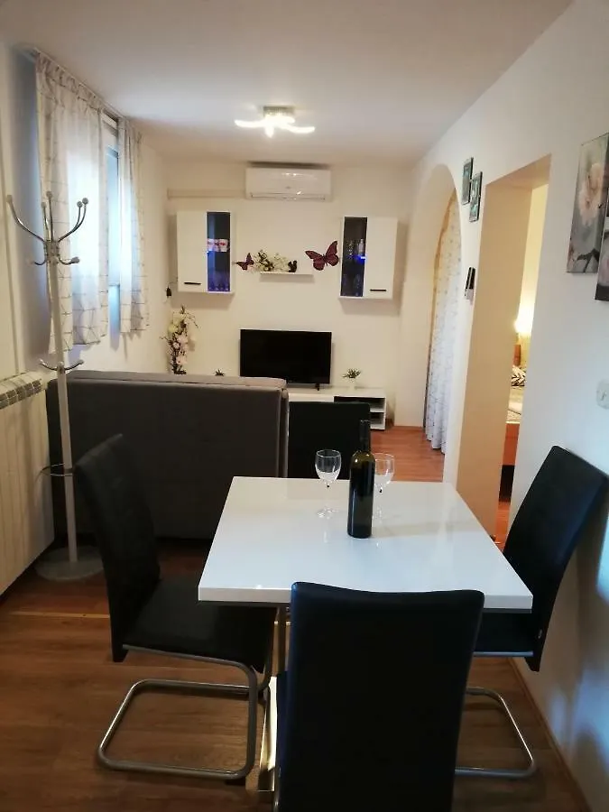 Apartment Zdravko Štinjan Kroatien